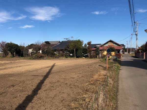 家族がつながる大きな吹き抜けリビングの家（栃木県真岡市N様邸）